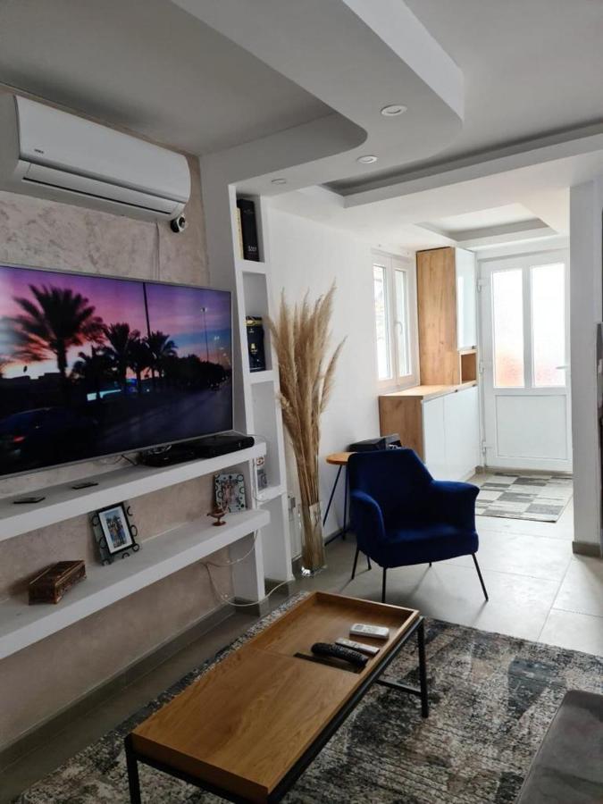 Sea Side Apartment Cattaro Esterno foto